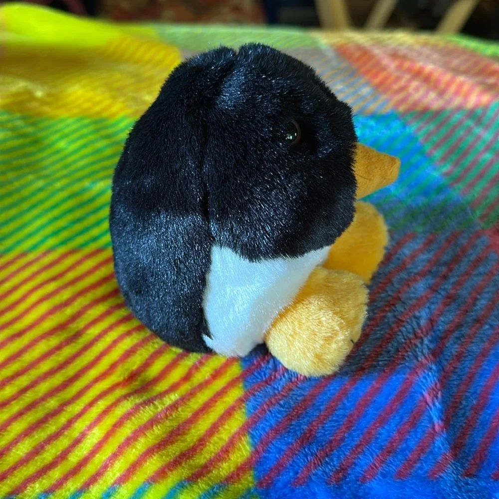 Vintage Swibco Puffkins Tux the Penguin